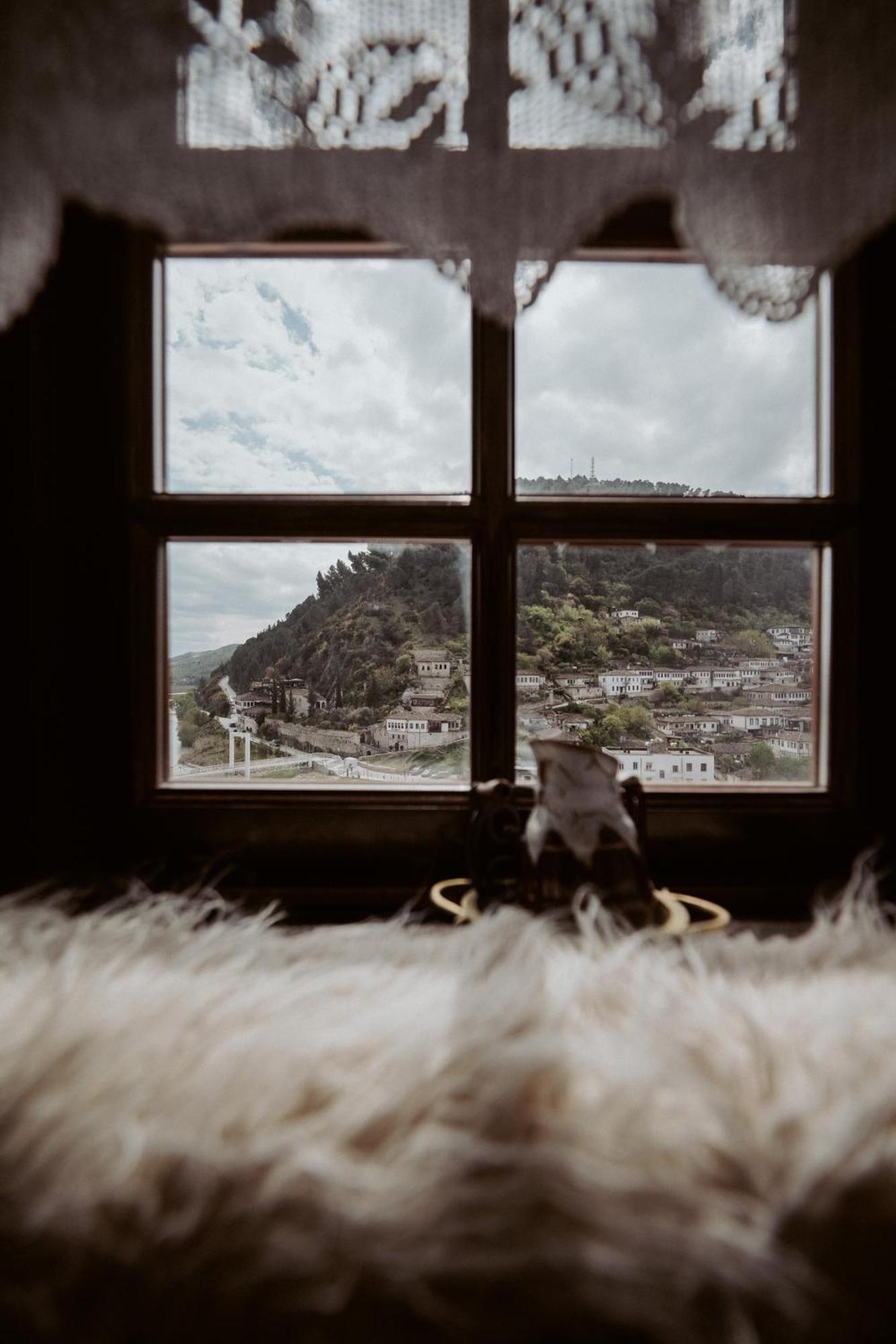 Hotel Ansel Berat Exteriér fotografie